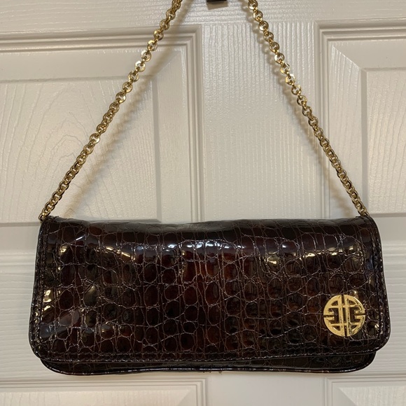 NWOT ANTONIO MELANI Espresso Patent Leather Embossed Croco Clutch Handbag - Picture 2 of 7